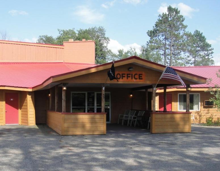 Hiawatha Lodge Inn Eagle River Esterno foto