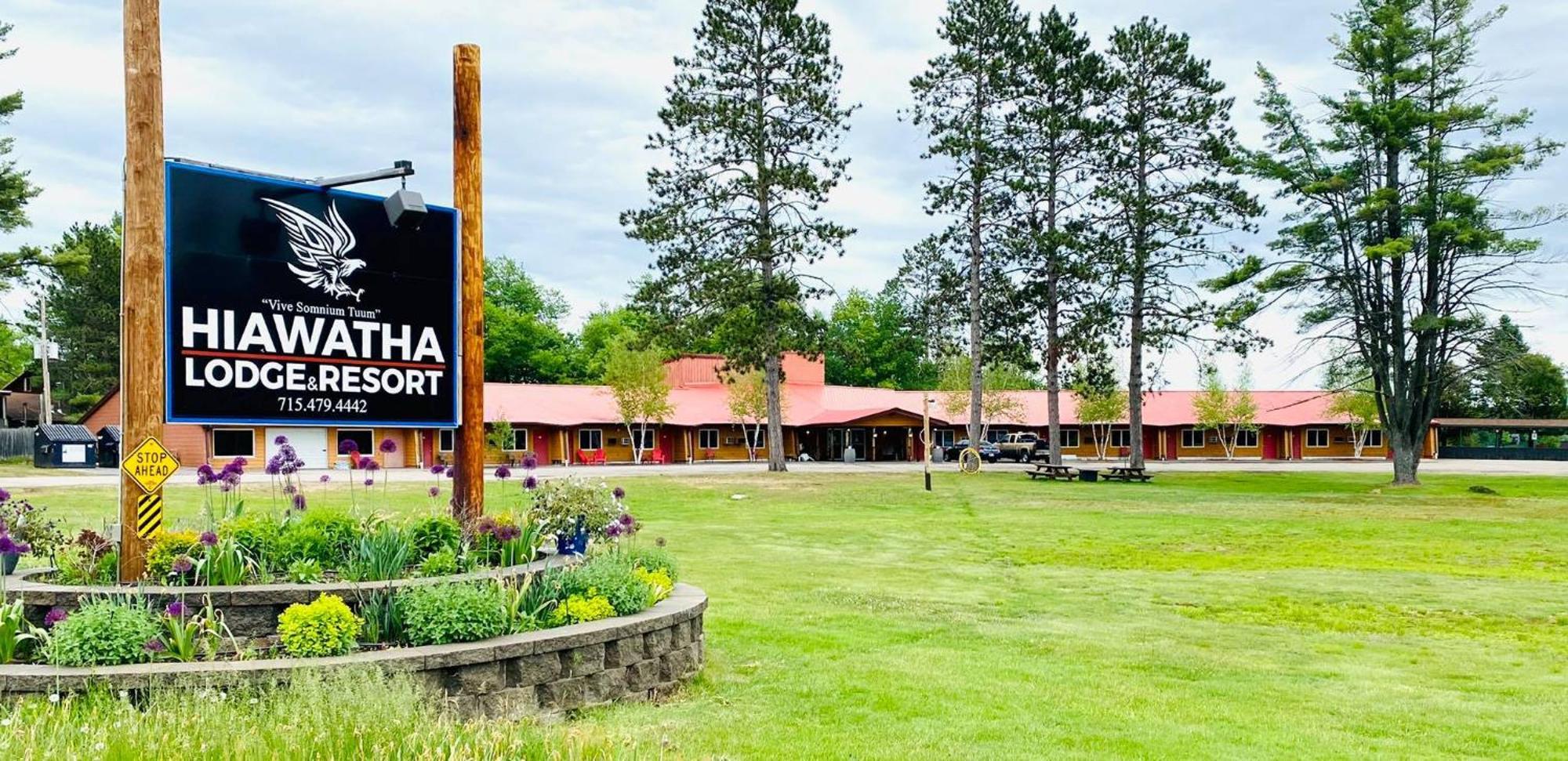 Hiawatha Lodge Inn Eagle River Esterno foto