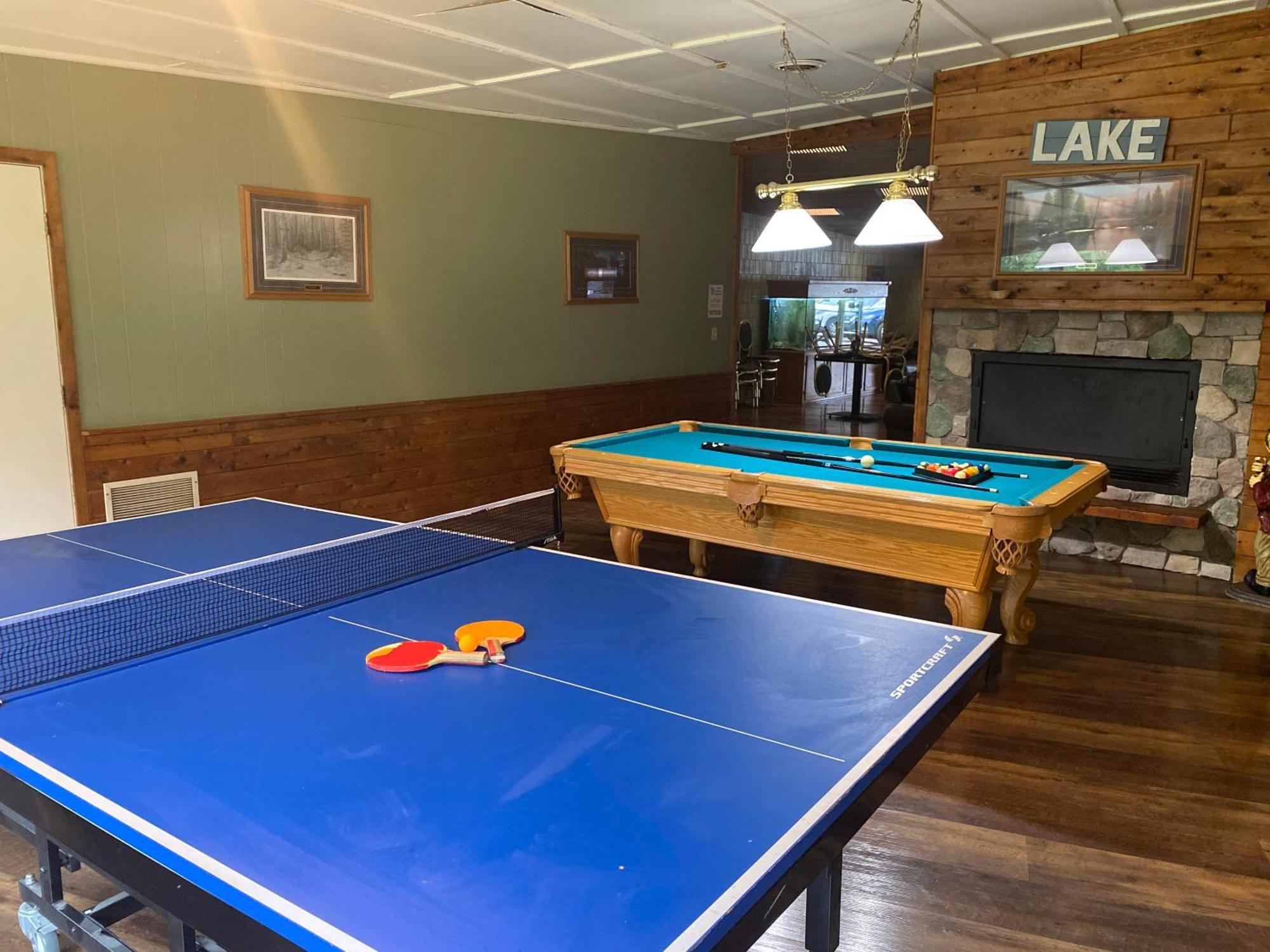 Hiawatha Lodge Inn Eagle River Esterno foto